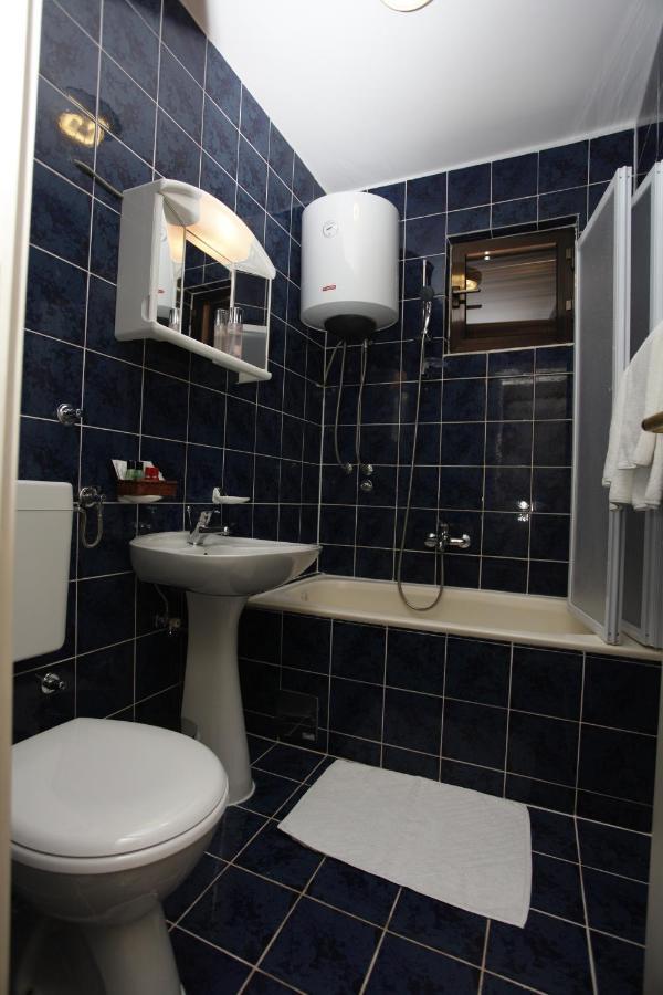 Apartments Perovic Будва Экстерьер фото