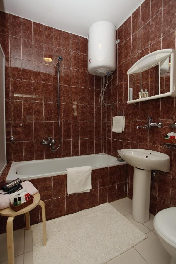 Apartments Perovic Будва Экстерьер фото