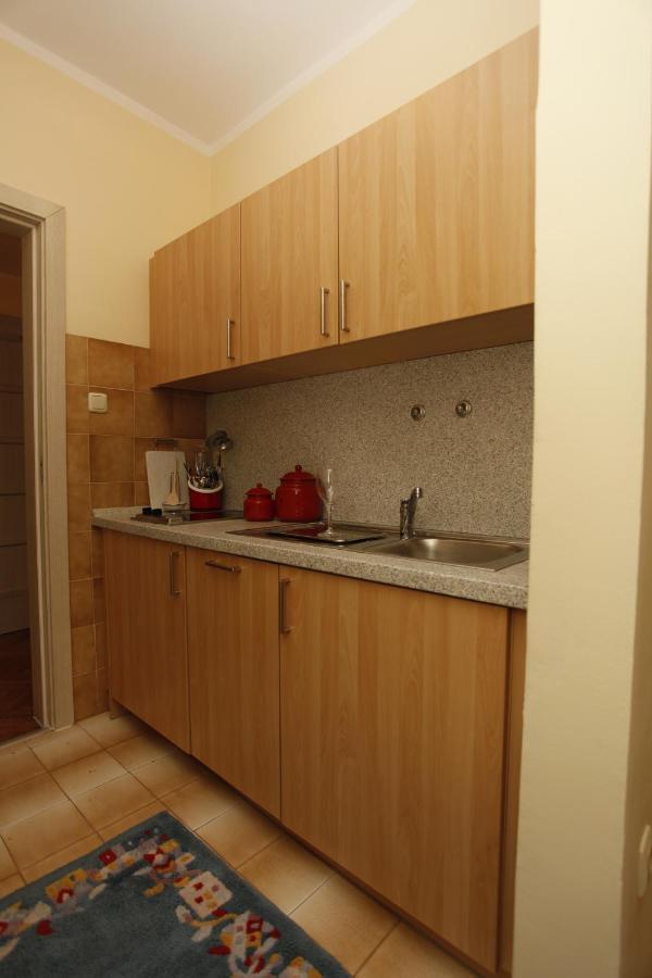 Apartments Perovic Будва Экстерьер фото