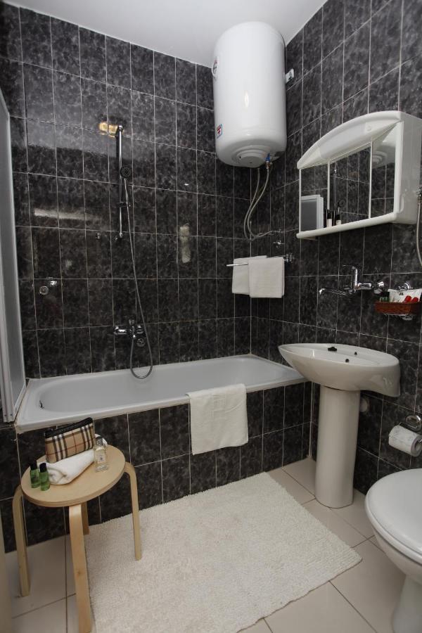 Apartments Perovic Будва Экстерьер фото