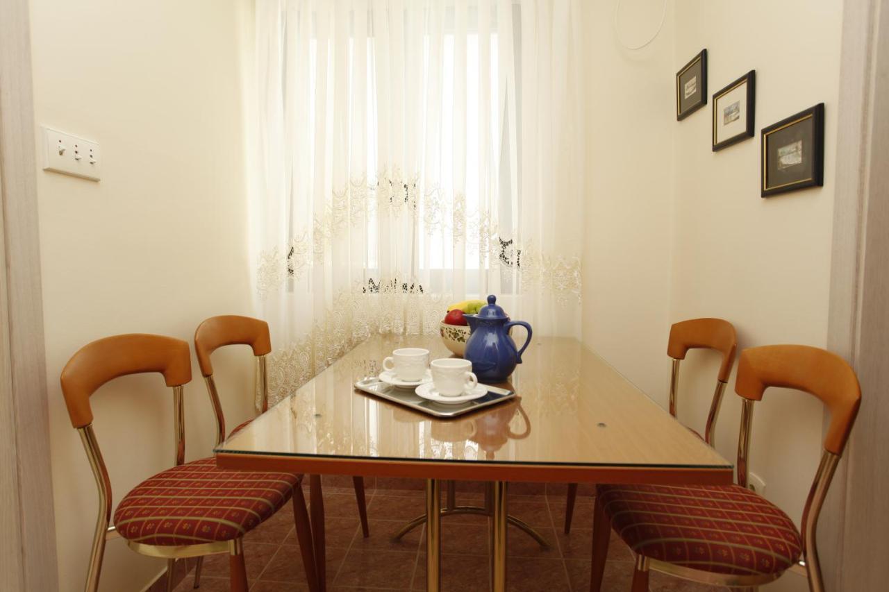 Apartments Perovic Будва Экстерьер фото